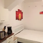 Vienna Star Apartments Barichgasse